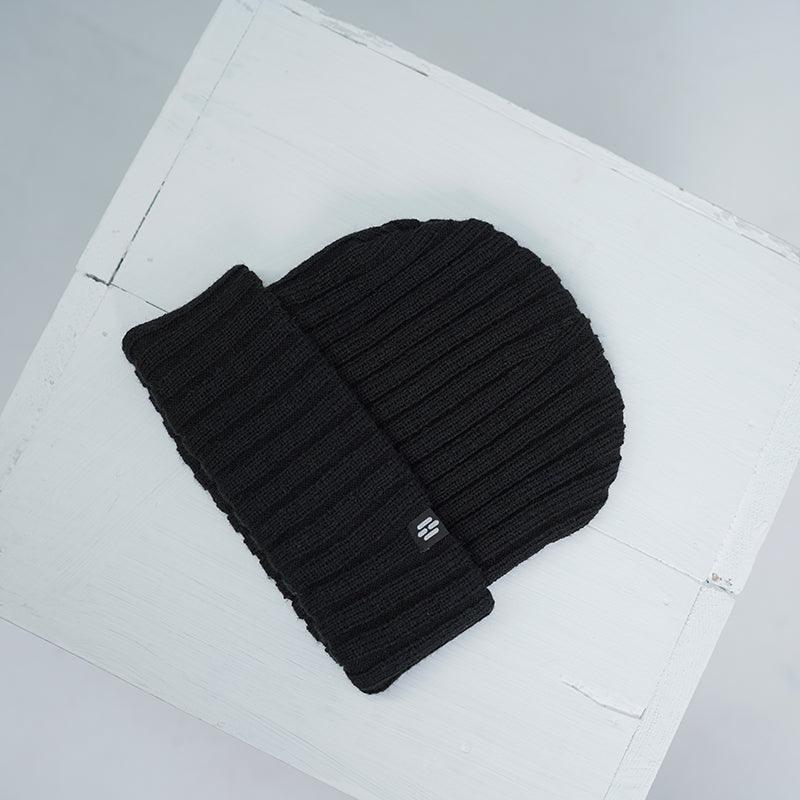 Black Beanie - Huegen.pk